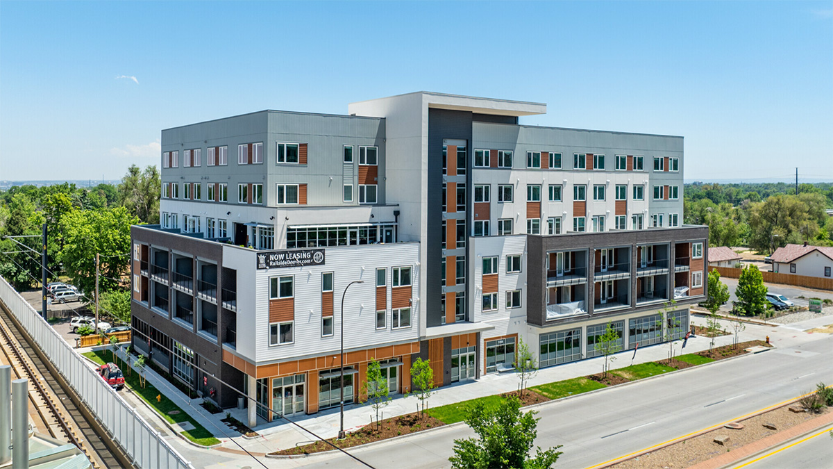 Exterior of Railside at Wadsworth apartment
